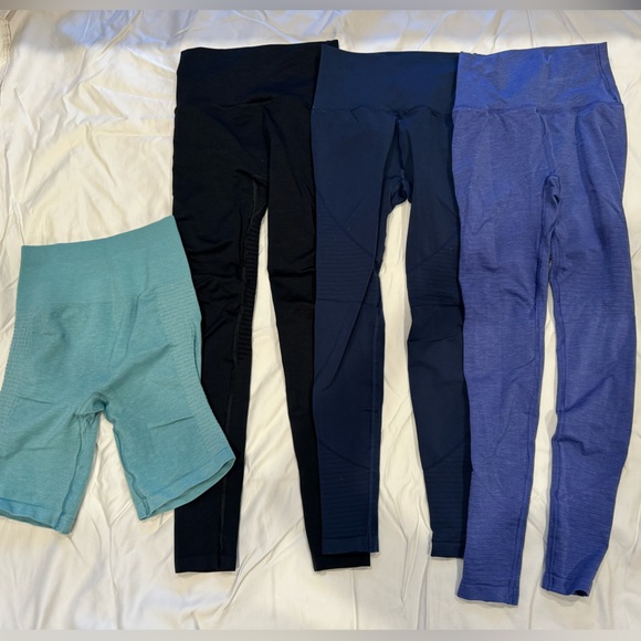 Alphalete Leggings Bundle - Picture 2 of 3